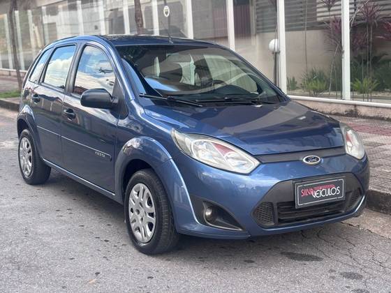 FORD FIESTA 1.0 ROCAM HATCH 8V FLEX 4P MANUAL FORD FIESTA 1.0 ROCAM HATCH 8V FLEX 4P MANUAL